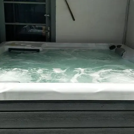 Dancz Lägenhet Dég